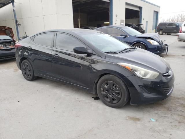 5NPDH4AE6GH781261 - 2016 HYUNDAI ELANTRA SE BLACK photo 4