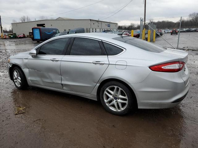 3FA6P0HD8GR373171 - 2016 FORD FUSION SE SILVER photo 2