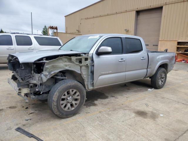 3TMBZ5DN2KM017481 - 2019 TOYOTA TACOMA DOUBLE CAB SILVER photo 1