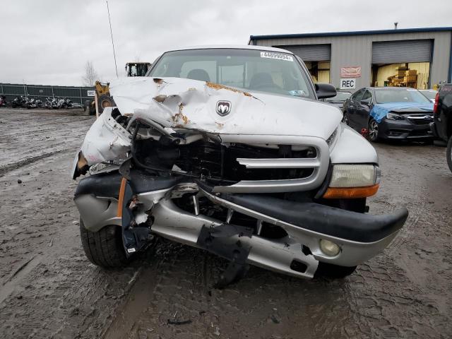 1B7GG26X31S115983 - 2001 DODGE DAKOTA SILVER photo 5