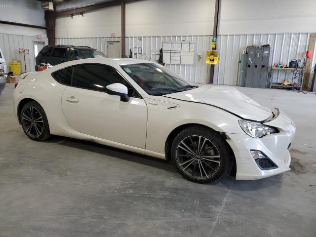 JF1ZNAA17G8709175 - 2016 TOYOTA SCION FR-S WHITE photo 4