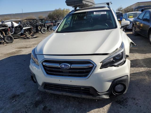 4S4BSETC2J3352711 - 2018 SUBARU OUTBACK TOURING WHITE photo 5