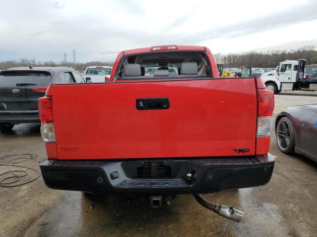 5TFHW5F19DX318372 - 2013 TOYOTA TUNDRA CREWMAX LIMITED RED photo 6