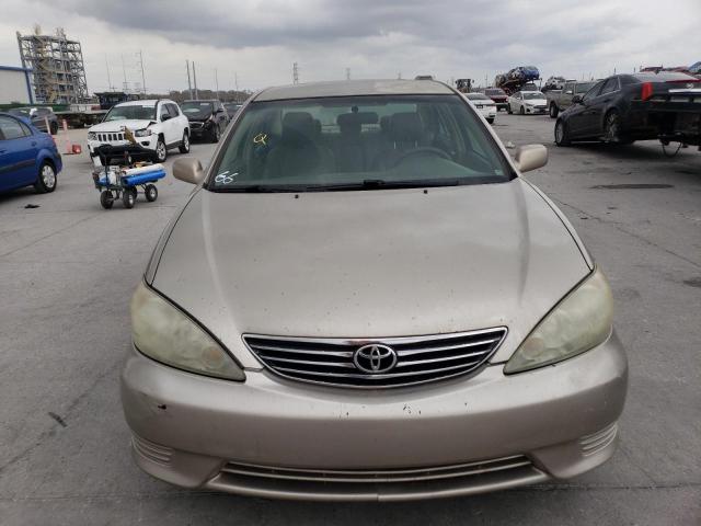 4T1BE30K15U399218 - 2005 TOYOTA CAMRY LE BEIGE photo 5