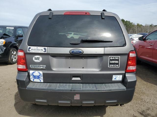 1FMCU0D72BKB70789 - 2011 FORD ESCAPE XLT GRAY photo 6