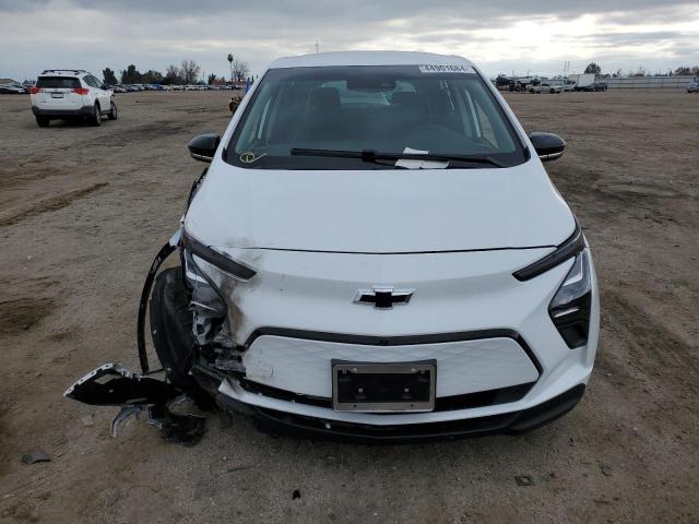 1G1FX6S05P4156794 - 2023 CHEVROLET BOLT EV 2LT WHITE photo 5