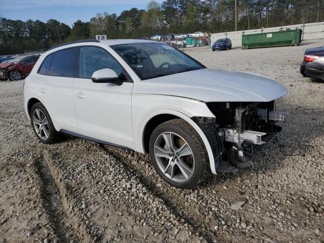 WA1CNAFY6K2118072 - 2019 AUDI Q5 PRESTIGE WHITE photo 4