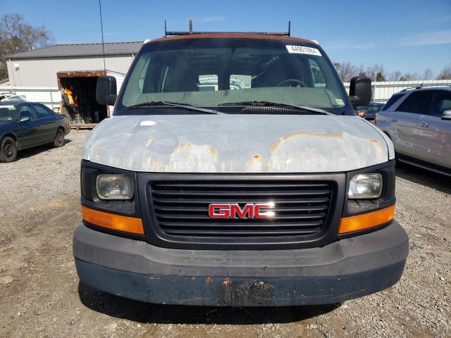 1GTFG25X531166603 - 2003 GMC SAVANA G2500 WHITE photo 5