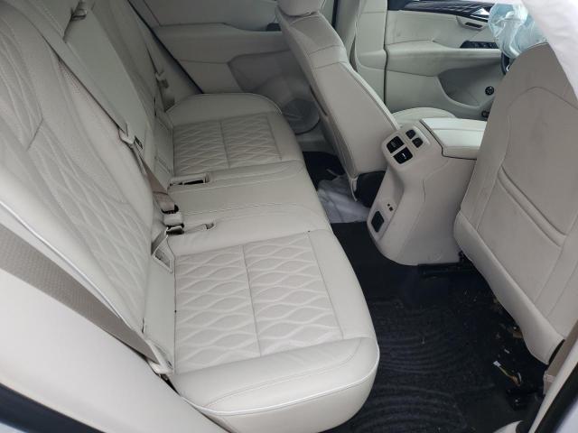 LRBFZSR48MD147195 - 2021 BUICK ENVISION AVENIR WHITE photo 11