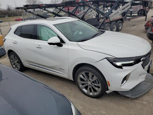 LRBFZSR48MD147195 - 2021 BUICK ENVISION AVENIR WHITE photo 4