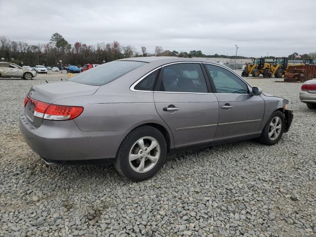 KMHFC46F26A110762 - 2006 HYUNDAI AZERA SE GRAY photo 3