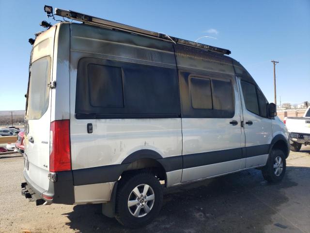 W1Z4EFVY7KT017729 - 2019 MERCEDES-BENZ SPRINTER 2500 SILVER photo 4