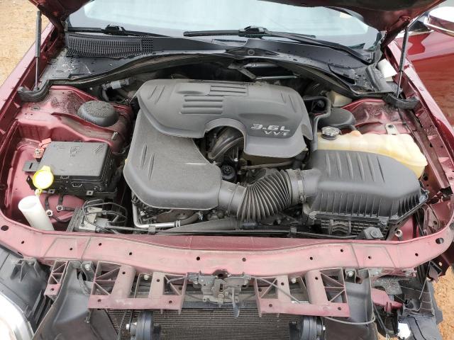 2C3CCAEG3GH135404 - 2016 CHRYSLER 300C MAROON photo 11