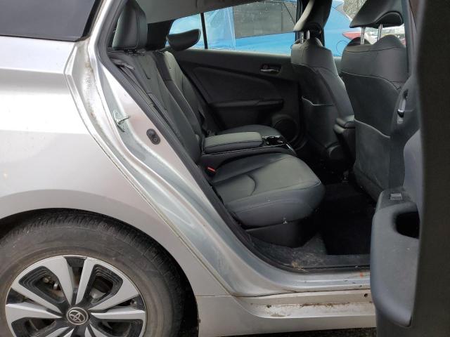 JTDKARFP6K3118165 - 2019 TOYOTA PRIUS PRIM 银色 照片 10