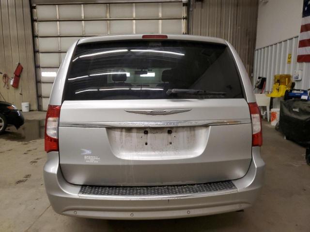 2A4RR8DG2BR721927 - 2011 CHRYSLER TOWN & COU TOURING L SILVER photo 6