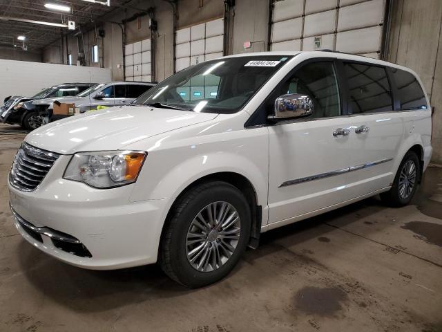 2C4RC1CG9DR509805 - 2013 CHRYSLER TOWN & COU TOURING L WHITE photo 1