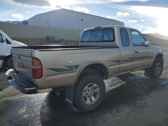 4TAWN74NXTZ095978 - 1996 TOYOTA TACOMA XTRACAB SR5 GOLD photo 3