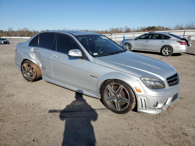 WDDGF77X29F222421 - 2009 MERCEDES-BENZ C 63 AMG SILVER photo 4