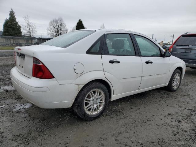 1FAFP34N17W151827 - 2007 FORD FOCUS ZX4 WHITE photo 3