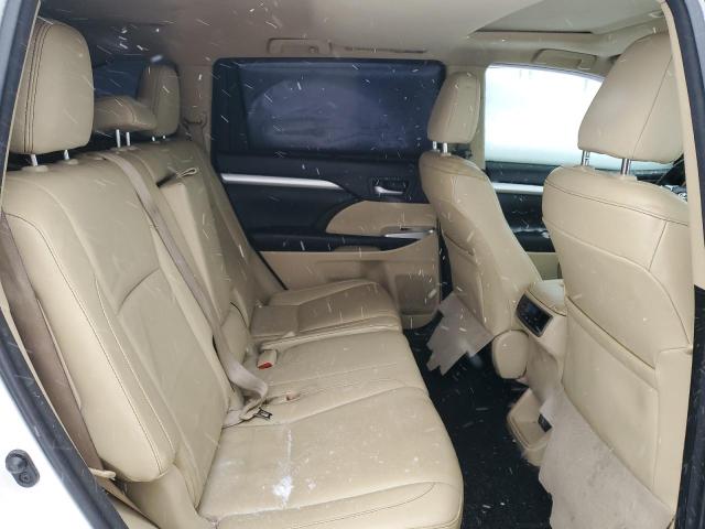 5TDJKRFH7FS155716 - 2015 TOYOTA HIGHLANDER XLE 白色 照片 11