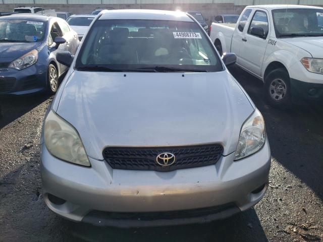 2T1KR32E06C603747 - 2006 TOYOTA COROLLA MA XR SILVER photo 5