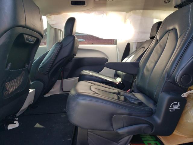 2C4RC3BG5NR139953 - 2022 CHRYSLER PACIFICA TOURING L WHITE photo 11