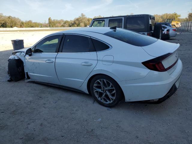 5NPEF4JAXLH003269 - 2020 HYUNDAI SONATA SEL WHITE photo 2