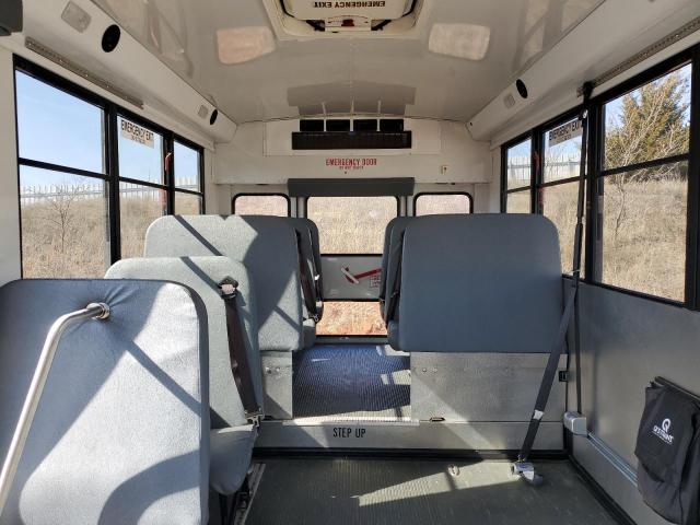 3C7WRVKG6JE149113 - 2018 RAM PROMASTER 3500 STANDARD Желтый фото 10