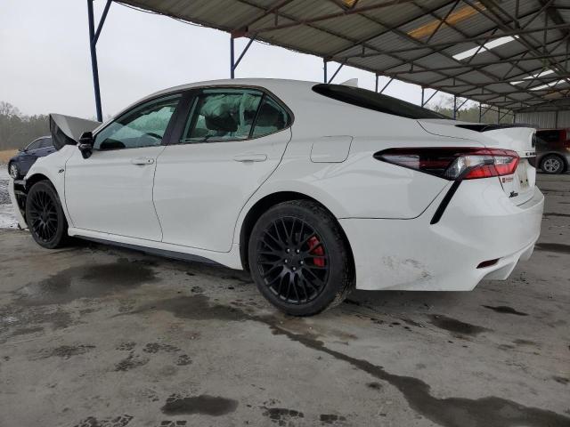 4T1T11AK9PU838932 - 2023 TOYOTA CAMRY SE NIGHT SHADE WHITE photo 2