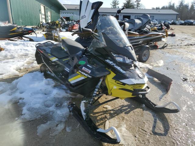 2BPSUPJAXJV000065 - 2018 SKI DOO MXZ BLIZZA TWO TONE photo 1