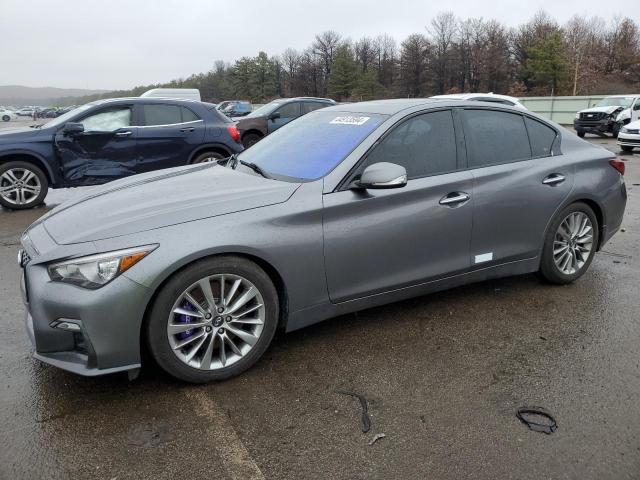 2018 INFINITI Q50 LUXE, 