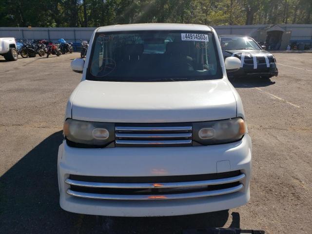 JN8AZ2KR5AT160901 - 2010 NISSAN CUBE BASE WHITE photo 5