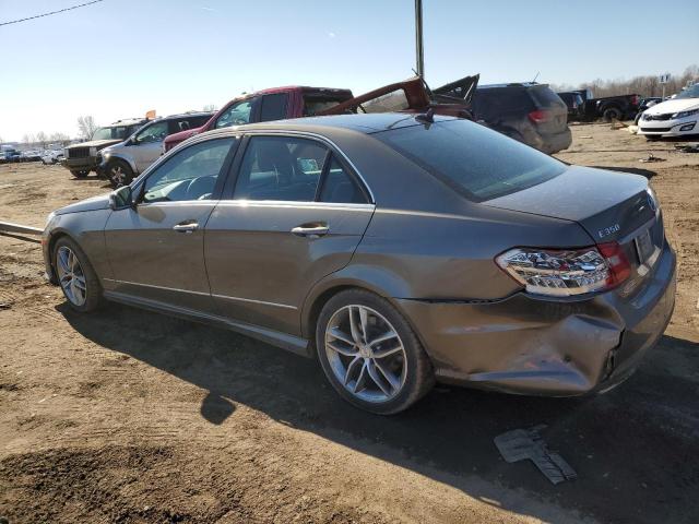 WDDHF8HB1BA312157 - 2011 MERCEDES-BENZ E 350 4MATIC GRAY photo 2