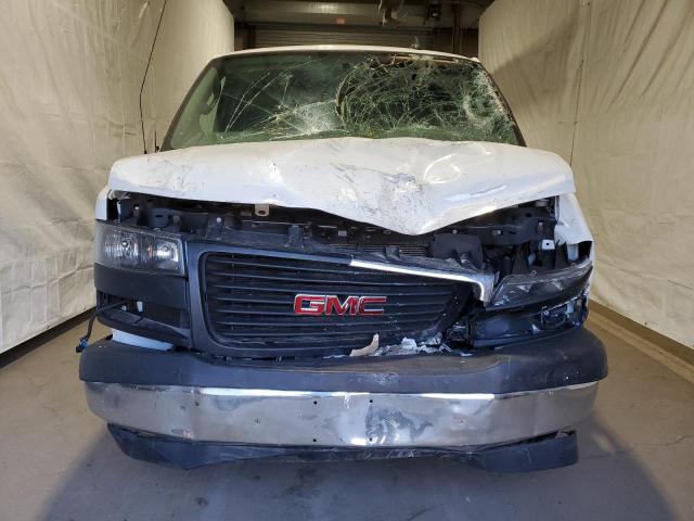 1GTW7AFG2L1247440 - 2020 GMC SAVANA G2500 WHITE photo 5