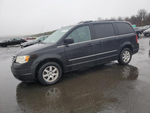 2010 CHRYSLER TOWN AND C TOURING, 