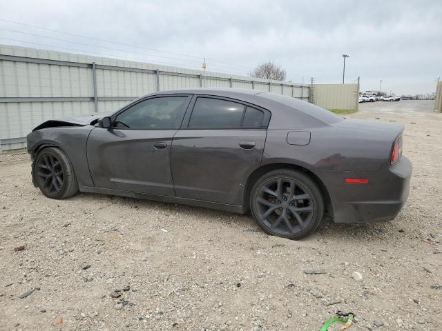 2C3CDXBG8DH637521 - 2013 DODGE CHARGER SE BLACK photo 2