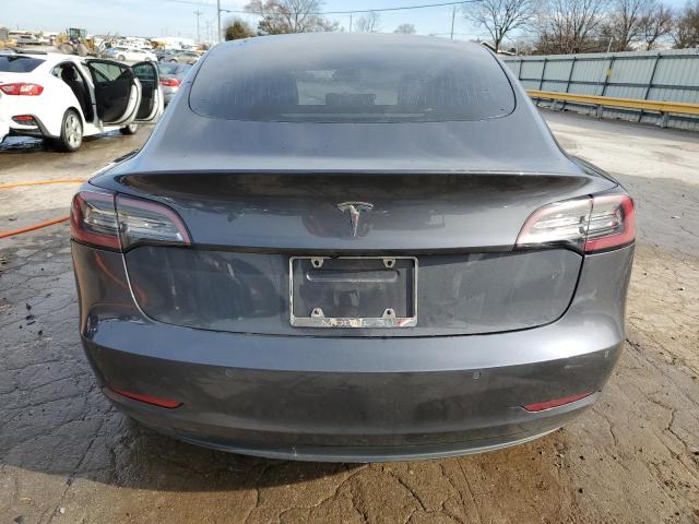 5YJ3E1EB7JF113980 - 2018 TESLA MODEL 3 GRAY photo 6