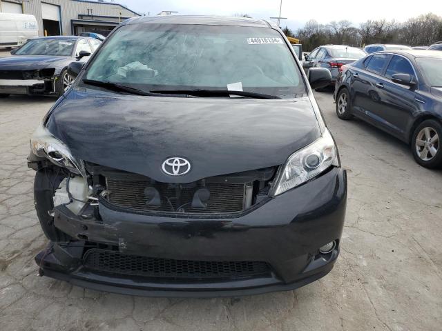 5TDKK3DC3DS358611 - 2013 TOYOTA SIENNA LE BLACK photo 5