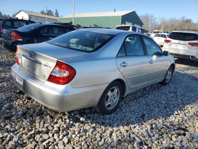 4T1BF32K12U533313 - 2002 TOYOTA CAMRY LE SILVER photo 3