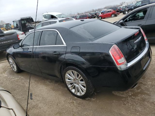 2C3CCAAG1DH509395 - 2013 CHRYSLER 300 BLACK photo 2