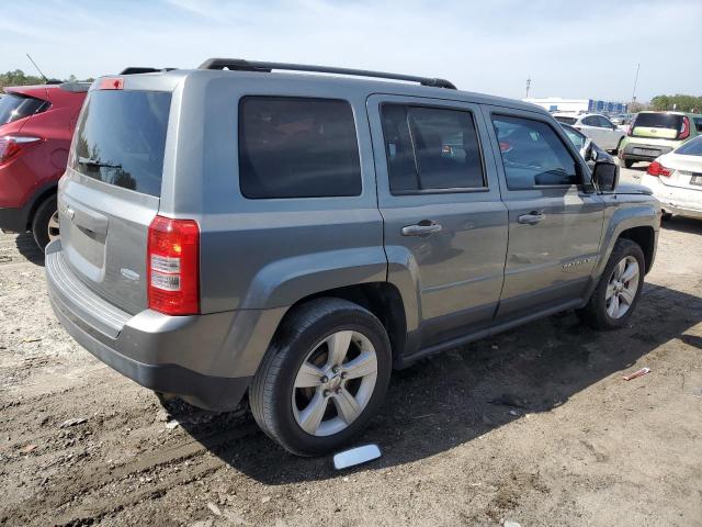 1C4NJPFA9DD191122 - 2013 JEEP PATRIOT LATITUDE GRAY photo 3