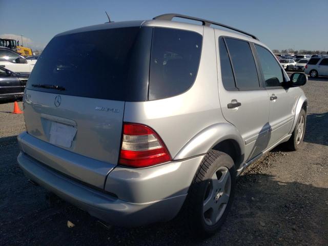 4JGAB74E4YA135478 - 2000 MERCEDES-BENZ ML 55 SILVER photo 3