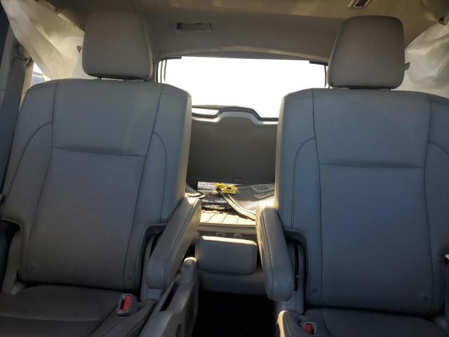 5TDKKRFH5GS125961 - 2016 TOYOTA HIGHLANDER XLE SILVER photo 10