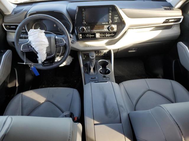 5TDGZRBH2MS070839 - 2021 TOYOTA HIGHLANDER XLE BLACK photo 8