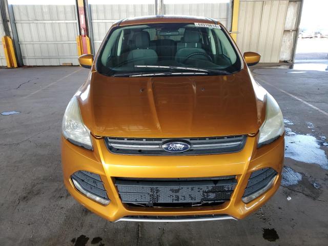 1FMCU0G91GUA31679 - 2016 FORD ESCAPE SE ORANGE photo 5