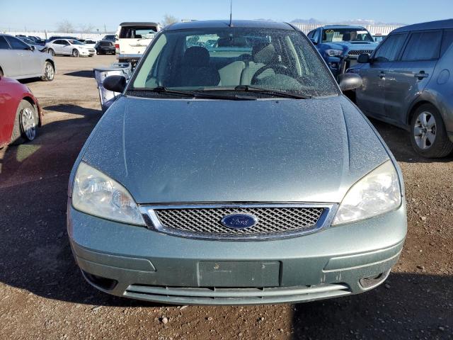 1FAFP34N15W161304 - 2005 FORD FOCUS ZX4 GREEN photo 5