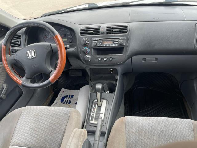 2HGES16384H628897 - 2004 HONDA CIVIC DX VP Gümüş foto 9