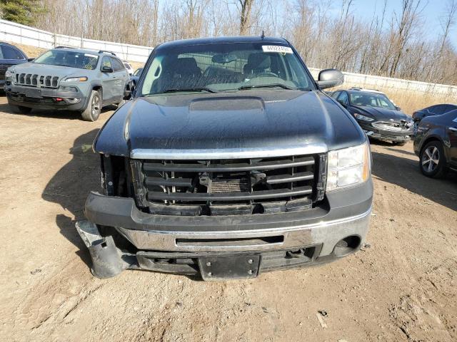 1GTR2TEA3BZ342206 - 2011 GMC SIERRA K1500 BLACK photo 5