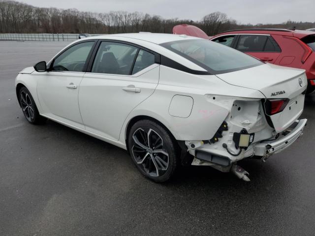 1N4BL4CV9PN395569 - 2023 NISSAN ALTIMA SR WHITE photo 2