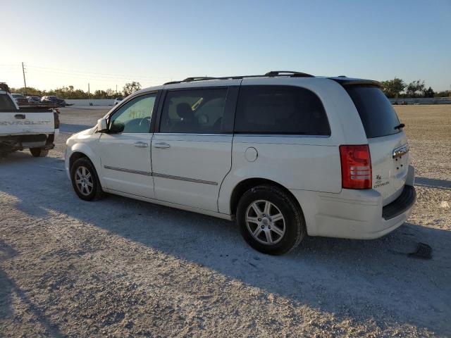 2A4RR5D17AR235395 - 2010 CHRYSLER TOWN & COU TOURING თეთრი ფოტო 2